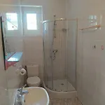 Δωμάτια σε οικογενειακή κατοικία Baza Noclegowa Arkadia