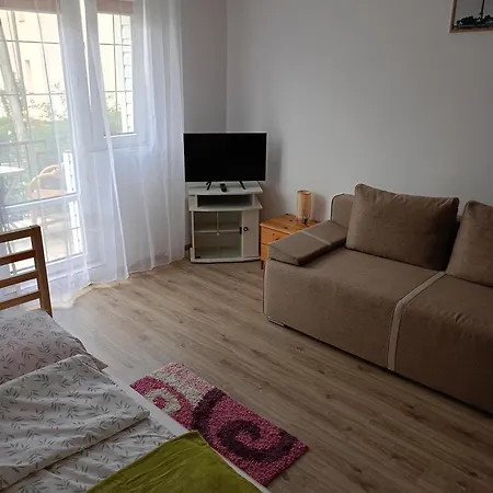 בית אירוח Baza Noclegowa Arkadia *