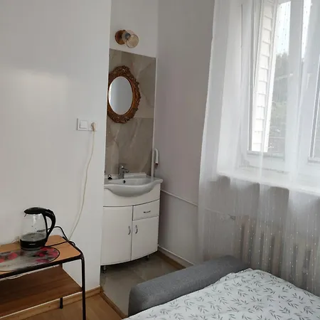 Baza Noclegowa Arkadia בית אירוח Świnoujście